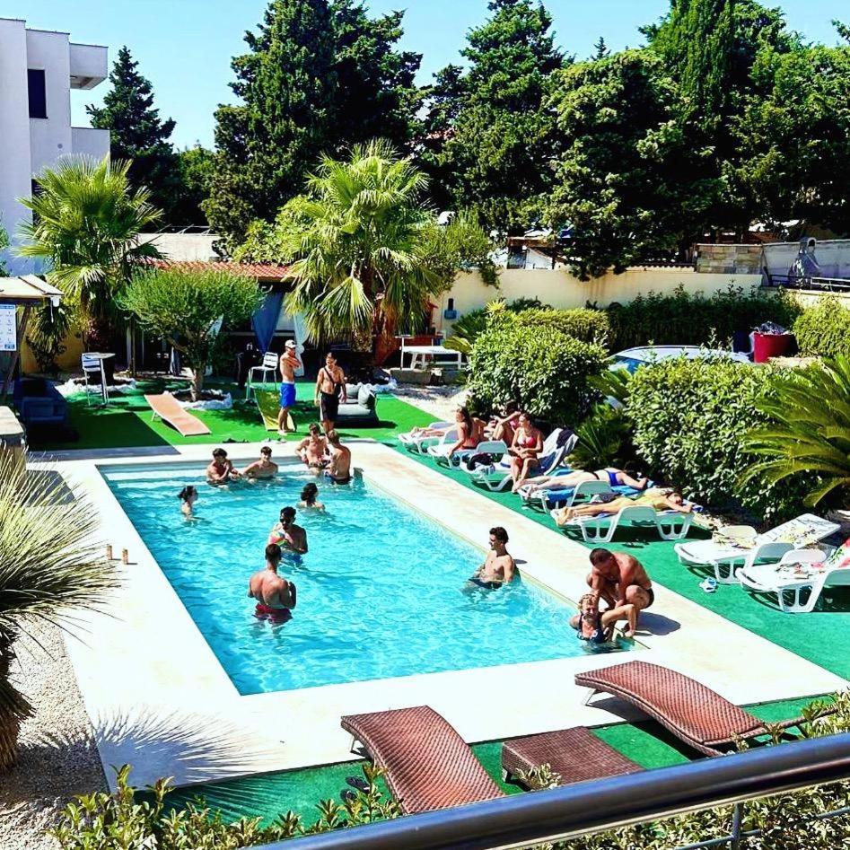 נובליה Kristal Paris Resort מראה חיצוני תמונה