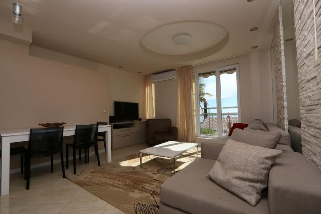 נובליה Kristal Paris Resort מראה חיצוני תמונה