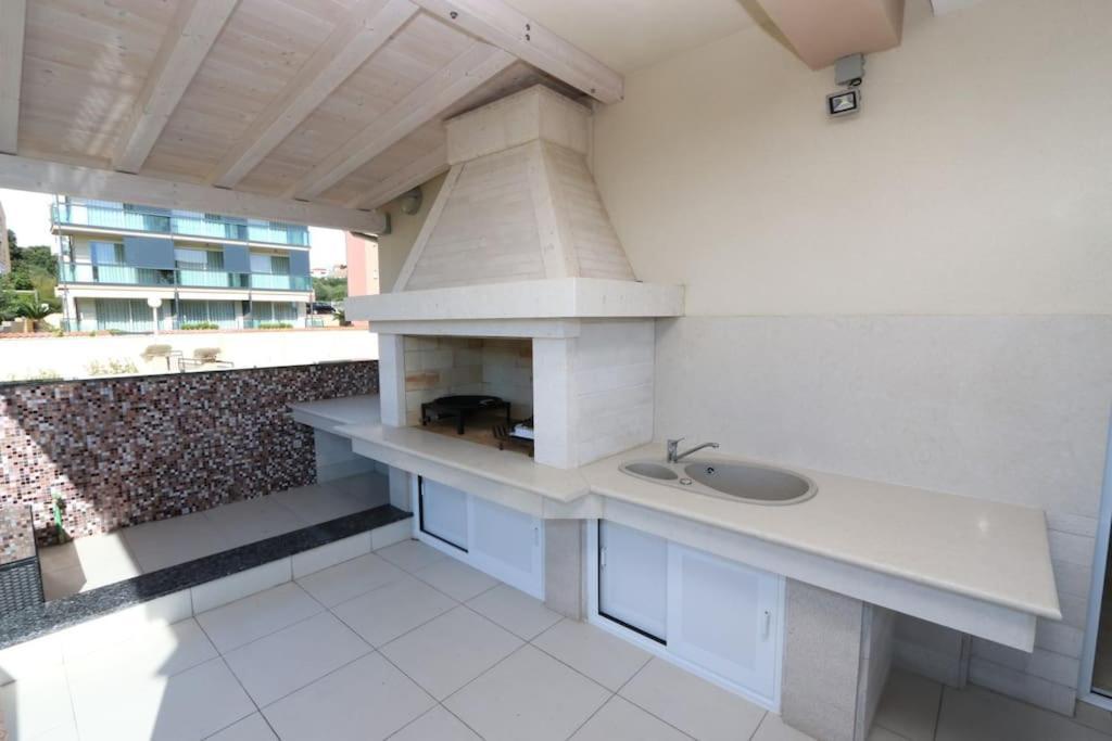 נובליה Kristal Paris Resort מראה חיצוני תמונה