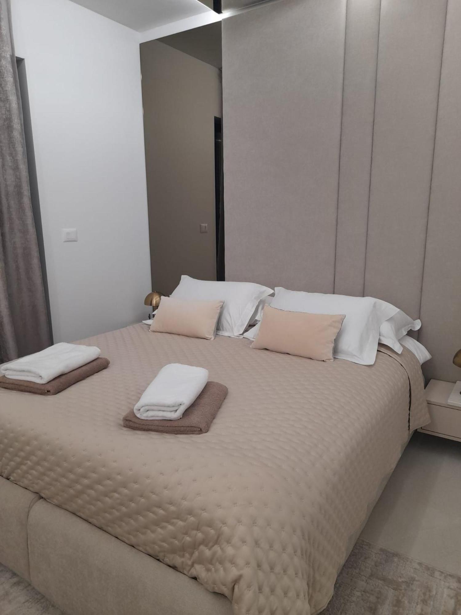 נובליה Kristal Paris Resort מראה חיצוני תמונה